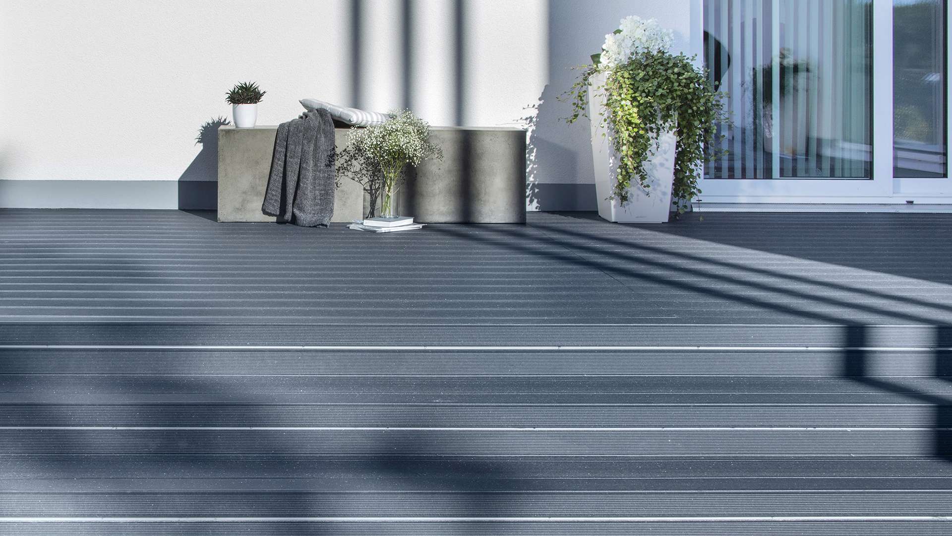Deck de PVC para exterior: 7 razones para elegirlo